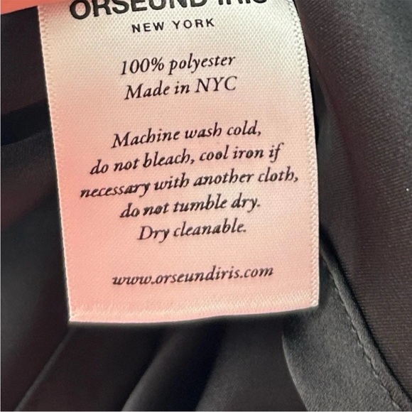 Orseund Iris Le Club Satin Top Black NWT - Picture 10 of 10